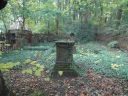 Waldfriedhof in Halle