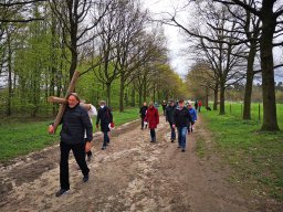 2022-04 Kreuzweg zur Klosterruine