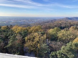 Wanderung zur Hünenburg